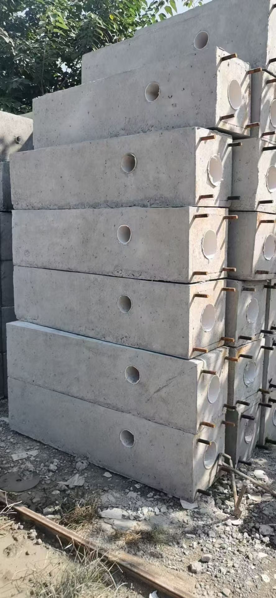 邢台光伏水泥墩